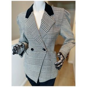 ESCADA Tweed Blazer